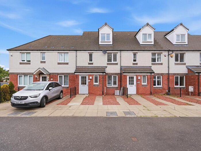 4 Bedroom Terraced House For Sale In Dunipace Road, South Gyle, Edinburgh, EH12