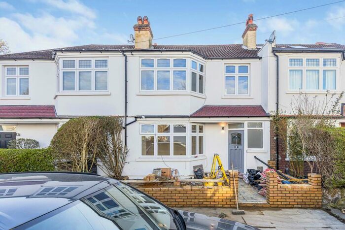 3 Bedroom House To Rent In Priory Gardens, Barnes, SW13