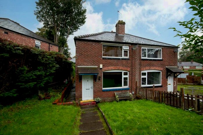 2 Bedroom Semi-Detached House To Rent In High Bank Crescent, Prestwich, M25