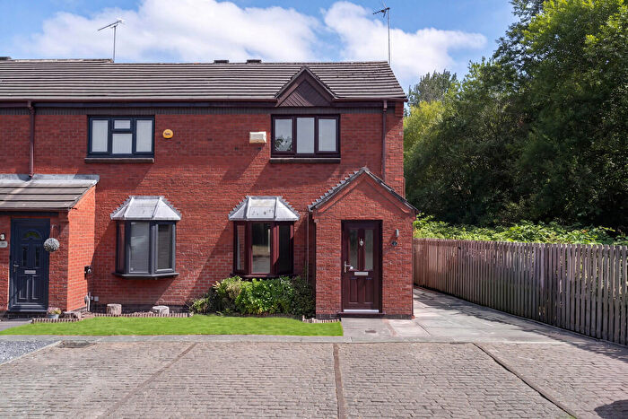2 Bedroom End Of Terrace House For Sale In Heathfields Close, Chester, CH2