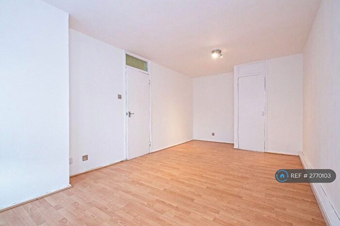 1 Bedroom Flat To Rent In Camber House, London, SE15