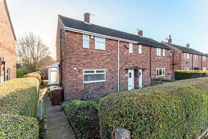 2 Bedroom Semi Detached House For Sale In Park Lodge Lane, Wakefield, WF1