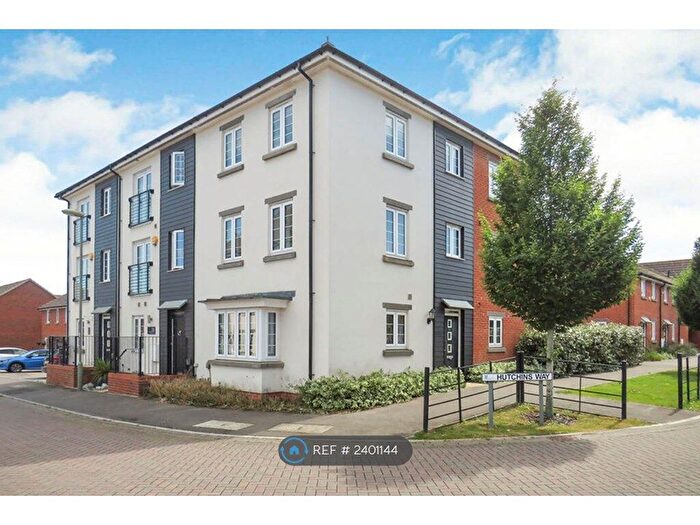 4 Bedroom End Of Terrace House To Rent In Hutchins Way, Basingstoke, RG24