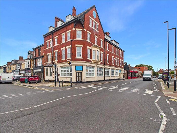 2 Bedroom Flat To Rent In Whitley Road, Whitley Bay, Tyne And Wear, NE26