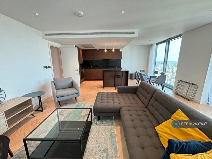 3 Bedroom Flat To Rent In Landmark Pinnacle, London, E14