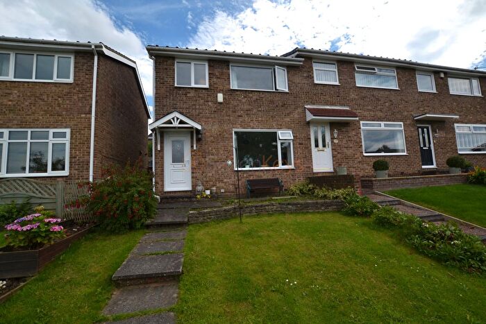 3 Bedroom End Of Terrace House For Sale In Briarsyde Close, Whickham, Newcastle Upon Tyne, Tyne And Wear, NE16