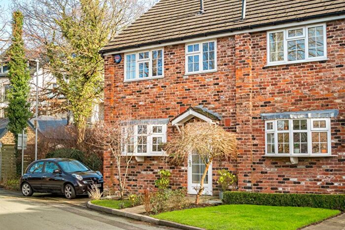 3 Bedroom Semi-Detached House To Rent In Lydiat Lane, Alderley Edge, SK9