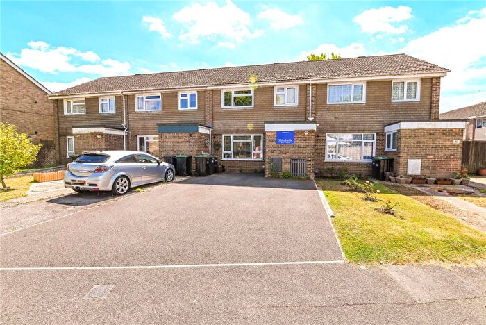 3 Bedroom Terraced House For Sale In Marryat Road, New Milton, Hampshire, BH25