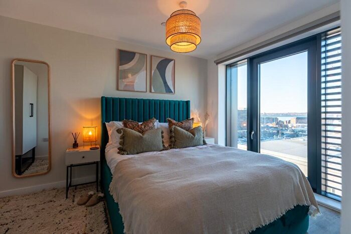 1 Bedroom Flat To Rent In Flat, Pall Mall, Liverpool, Merseyside, L3