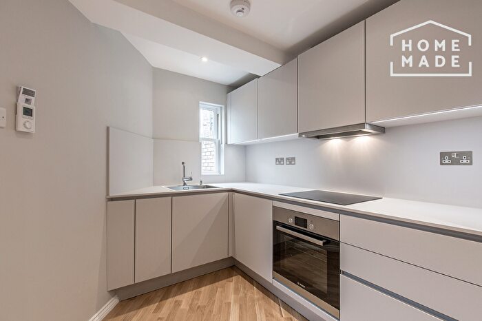 1 Bedroom Flat To Rent In Cornwall Mansions, W14