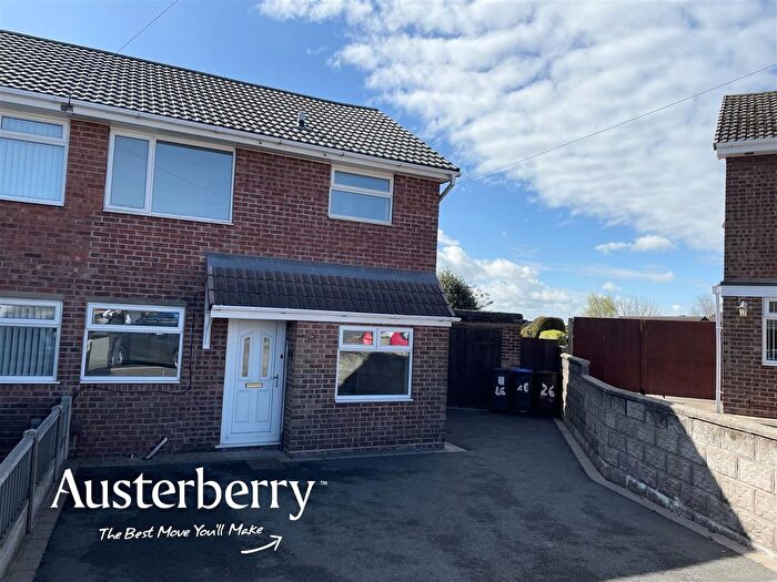 3 Bedroom Semi-Detached House For Sale In Whitmore Avenue, Werrington, Stoke-On-Trent, ST9