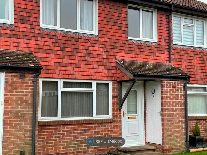3 Bedroom Terraced House To Rent In Pine Close, South Wonston, Winchester, SO21