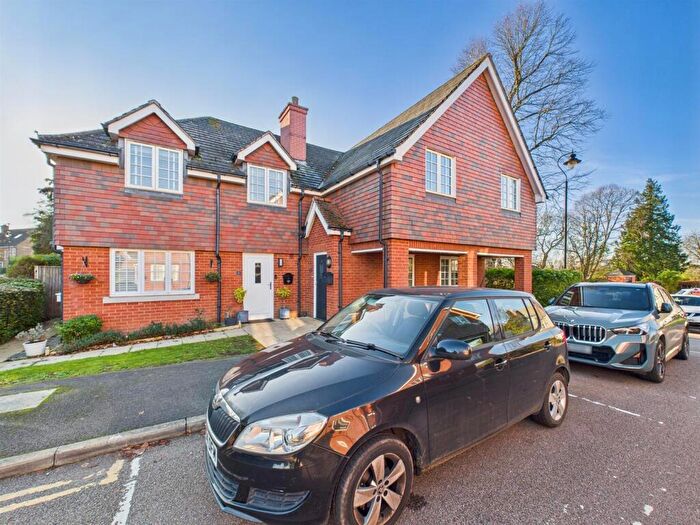 4 Bedroom Semi-Detached House For Sale In Gawton Crescent, Coulsdon, CR5