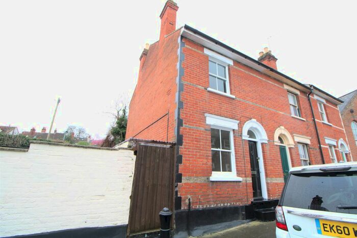 2 Bedroom End Of Terrace House To Rent In Nunns Road, Colchester, CO1