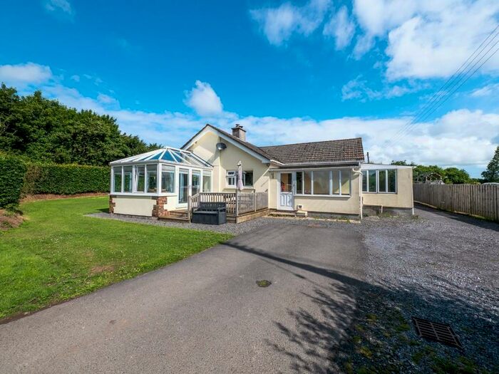 3 Bedroom Detached Bungalow For Sale In Red Post, Launcells, EX23