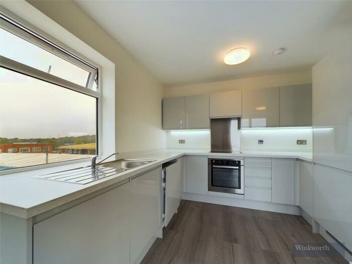 1 Bedroom Apartment To Rent In Oak Road, Leatherhead, Surrey, KT22