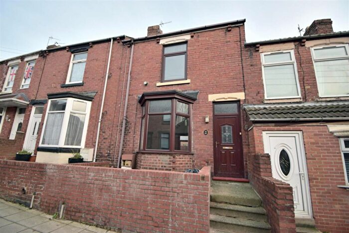 2 Bedroom Terraced House For Sale In Darlington Road, Ferryhill, DL17