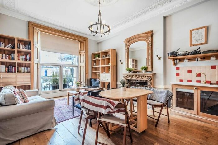 2 Bedroom Flat To Rent In St. Stephens Gardens, Bayswater, W2