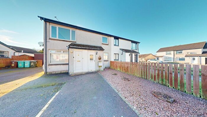 2 Bedroom Flat For Sale In Mossbank Crescent, Newarthill, Motherwell, ML1