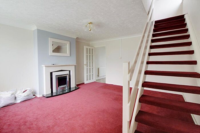 2 Bedroom Semi-Detached House For Sale In Cloven Ends, Langtoft, PE6