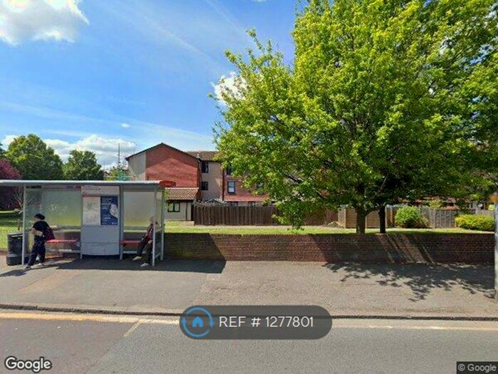 1 Bedroom Flat To Rent In Coniston Close, London SW20