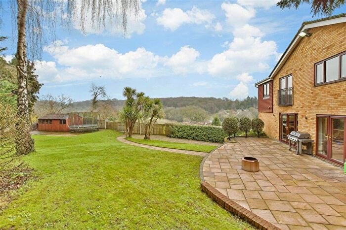 6 Bedroom Detached House For Sale In Hempstead Road, Hempstead, Gillingham, Kent, ME7