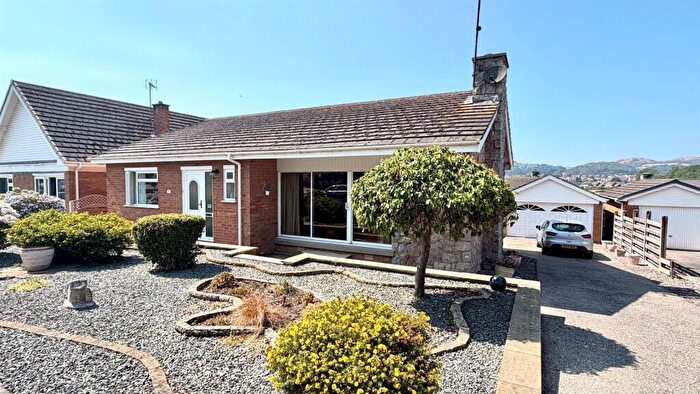 2 Bedroom Detached Bungalow For Sale In Dinerth Close, Rhos On Sea, Colwyn Bay, LL28