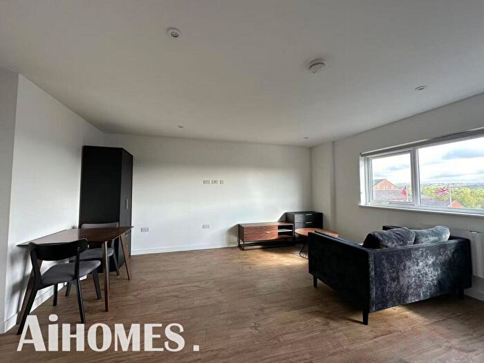 1 Bedroom Apartment To Rent In Lincoln House, Bolton, BL3