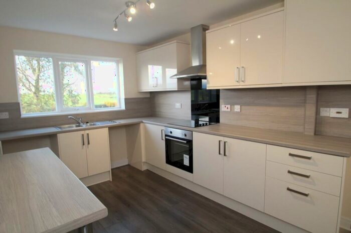 4 Bedroom Detached House To Rent In Aire Road, Wetherby, LS22