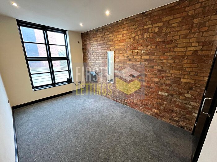 1 Bedroom Flat To Rent In Briton Street, West End, LE3