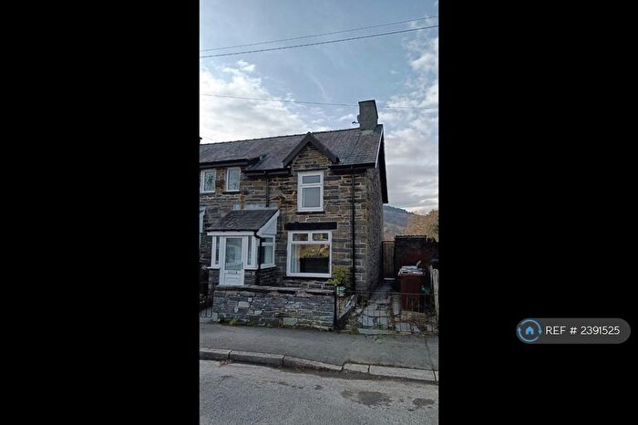 2 Bedroom Semi-Detached House To Rent In Church Street, Dolwyddelan, LL25