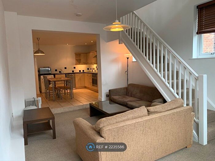 1 Bedroom Maisonette To Rent In Fulwood Road, Sheffield, S10