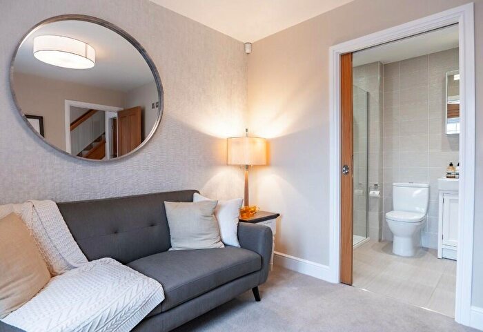 3 Bedroom Cottage For Sale In Wilmslow, SK9
