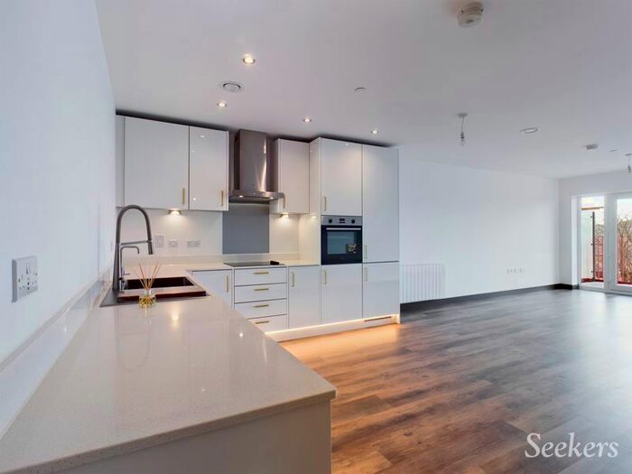 2 Bedroom Flat To Rent In Leander Heights, Mill Wood, Rosalind Drive, Maidstone, ME14