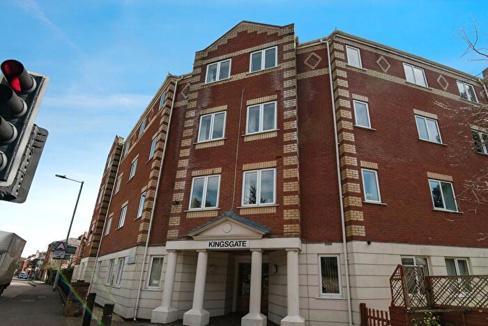 1 Bedroom Flat For Sale In Kingsgate, Pennsylvania Road, Exeter, Devon, EX4
