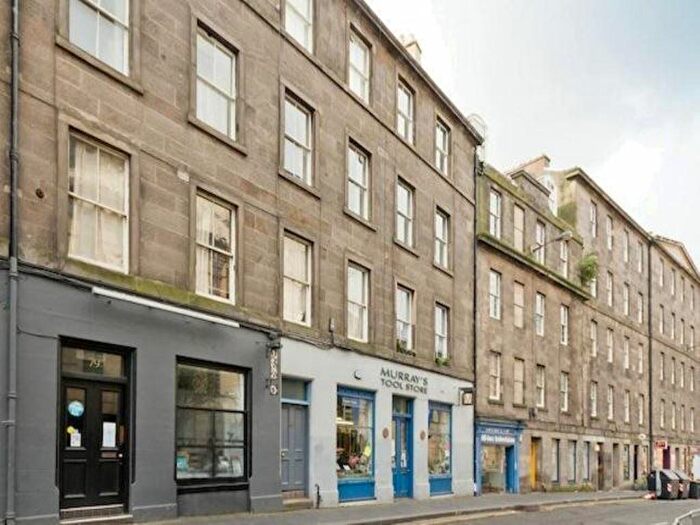 3 Bedroom Flat To Rent In Morrison Street, West End, Edinburgh, EH3