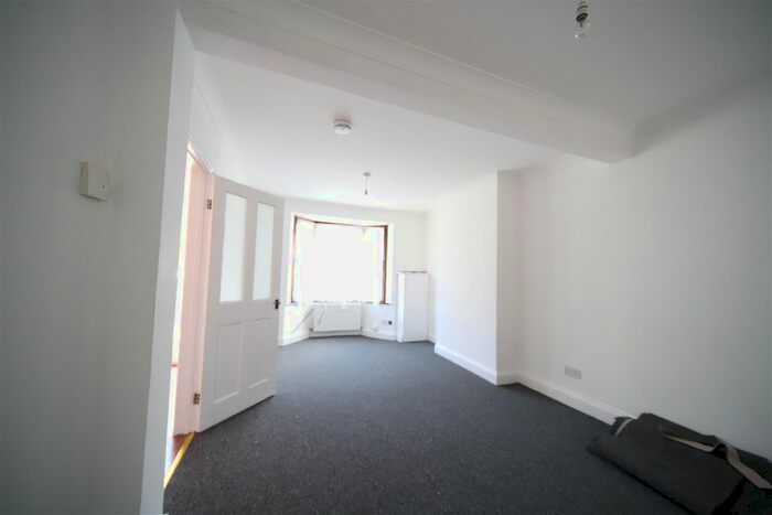 4 Bedroom Property To Rent In Beamish Road, London, N9