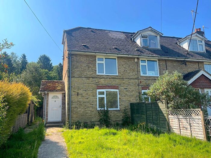 2 Bedroom End Terrace House For Sale In The Street, Newnham, ME9