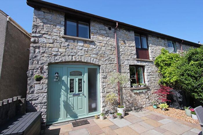 2 Bedroom Cottage For Sale In Fferm-Y-Graig, St. Athan, CF62