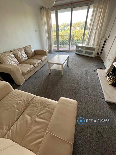 2 Bedroom Flat To Rent In South Meadow Lane, Preston, PR1