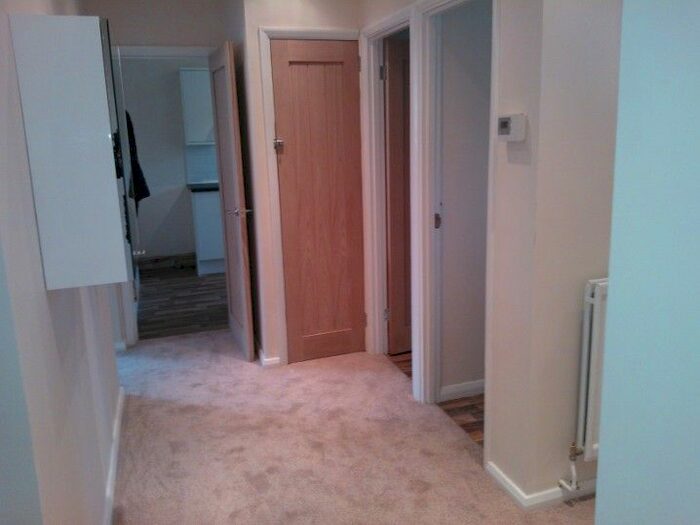 3 Bedroom Flat To Rent In Shirley House Drive, Charlton SE7