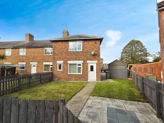 3 Bedroom End Of Terrace House For Sale In South End Villas, DL15