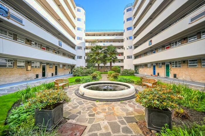 2 Bedroom Flat To Rent In Sheen Road, Richmond, TW9