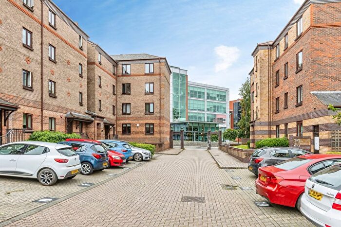 1 Bedroom Flat For Sale In Redcliff Mead Lane, Redcliffe, Bristol, BS1