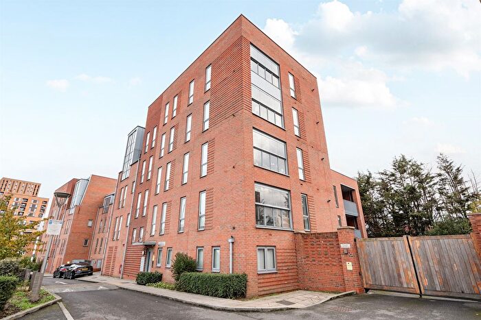 2 Bedroom Flat For Sale In Cezanne Road, London, W3