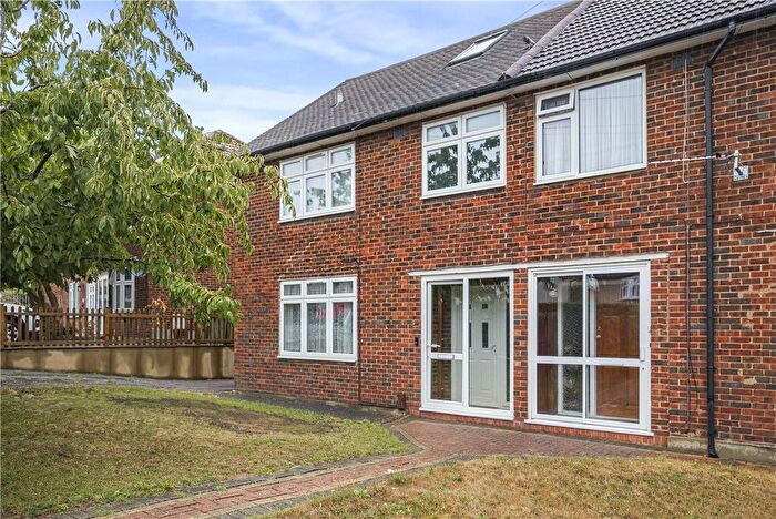 4 Bedroom Detached House For Sale In Bostall Road, St Pauls Cray, Kent, BR5