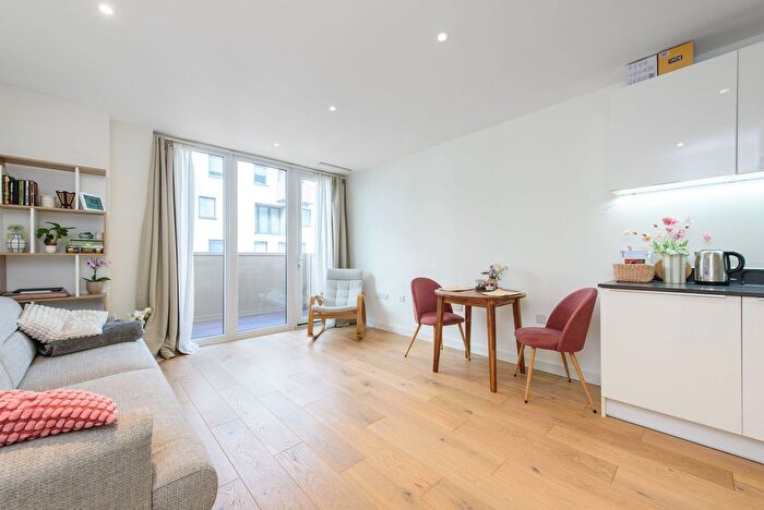1 Bedroom Flat To Rent In Colindale, London, NW9