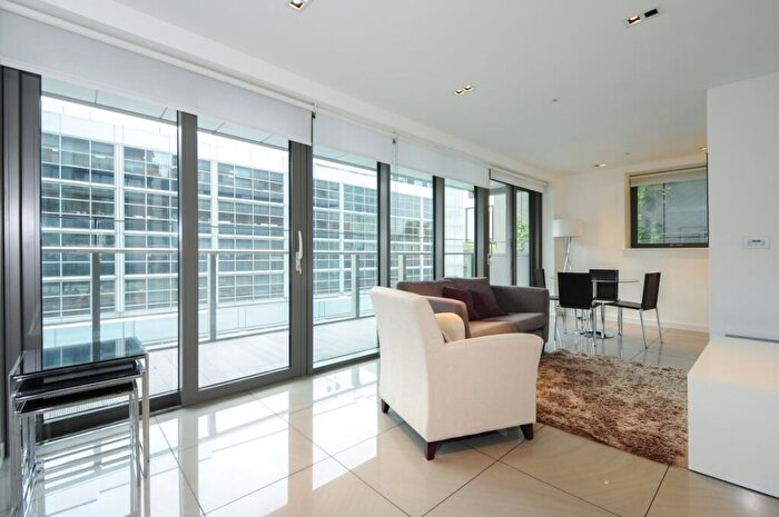 1 Bedroom Flat To Rent In Brock Street, Camden, London, NW1