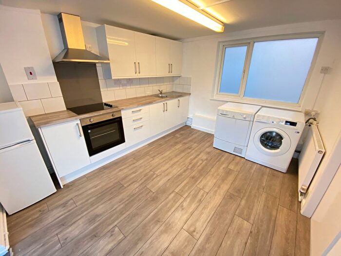 Studio To Rent In Cradock Street, Loughborough, LE11