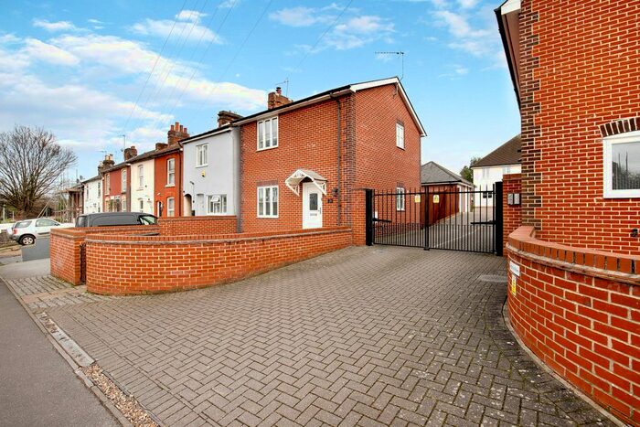 2 Bedroom Detached House To Rent In Berechurch Road, Colchester, CO2